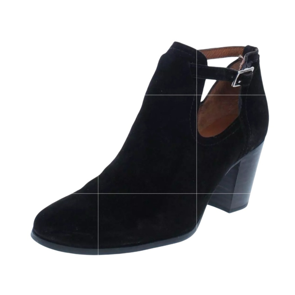 Frye “Meghan” Black Suede Ankle Boot Cutout Shootie Size 8.5